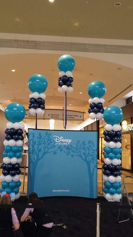 10 FT colorful balloon columns with floating hot air balloon towers for event decor