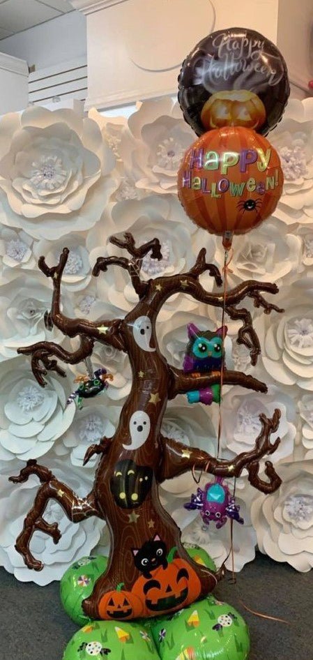 halloween spooky tree balloon bouquet with mylar and latex balloons