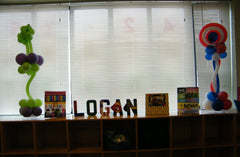 Life-sized balloon superhero sculpture, party decoration for events