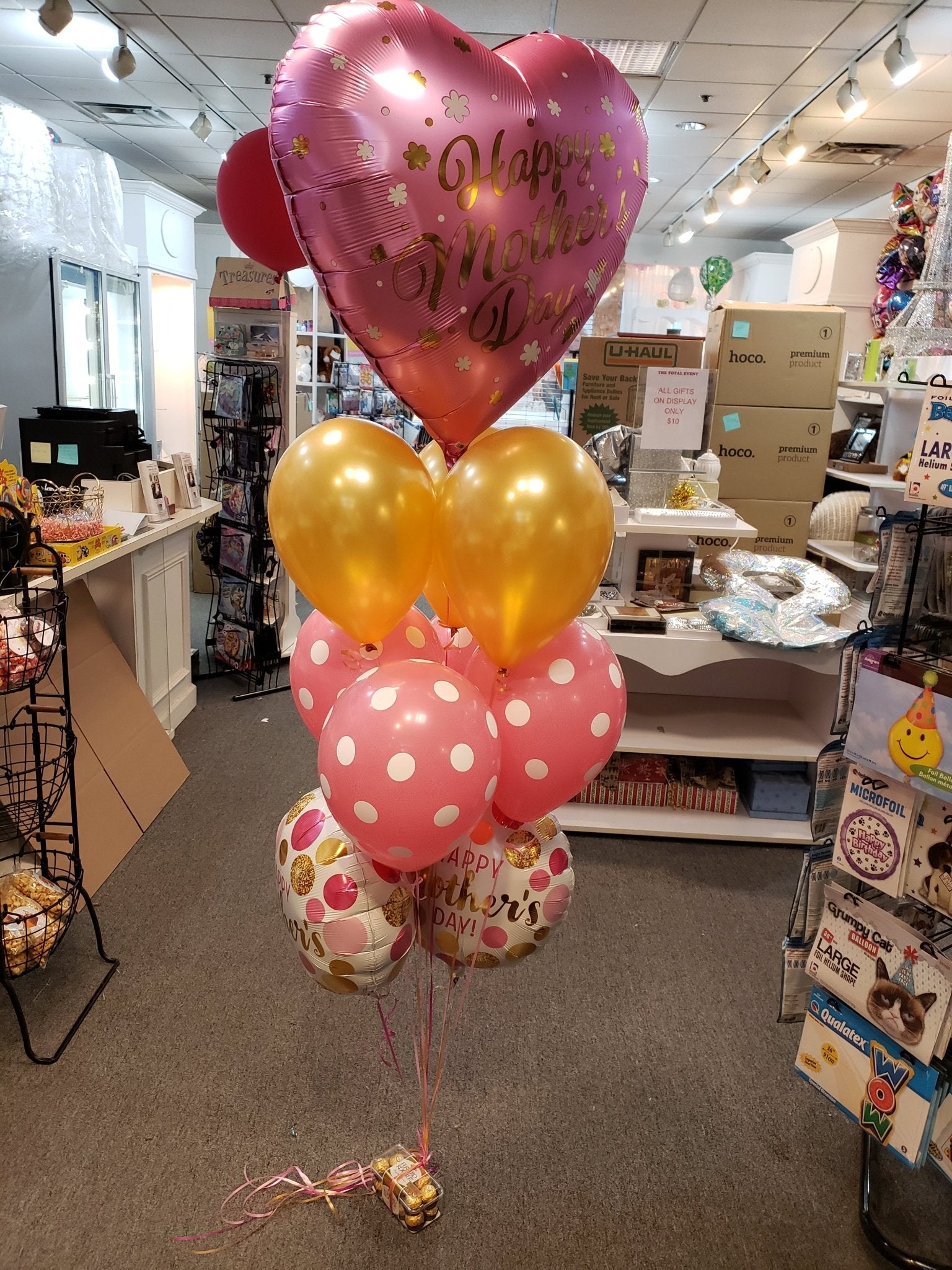 Mother’s Day balloon bouquet with heart, polka dot latex, and mylar balloons